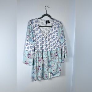 New Directions Floral & Paisley Tunic. Spandex/Poly. Rope Tassel Ties